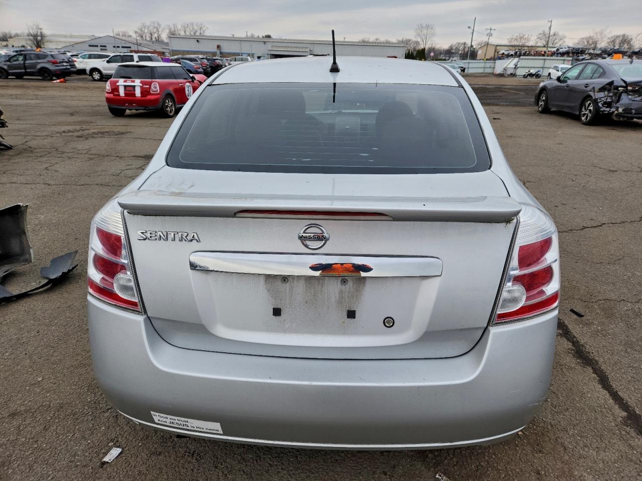 NISSAN SENTRA 2.0