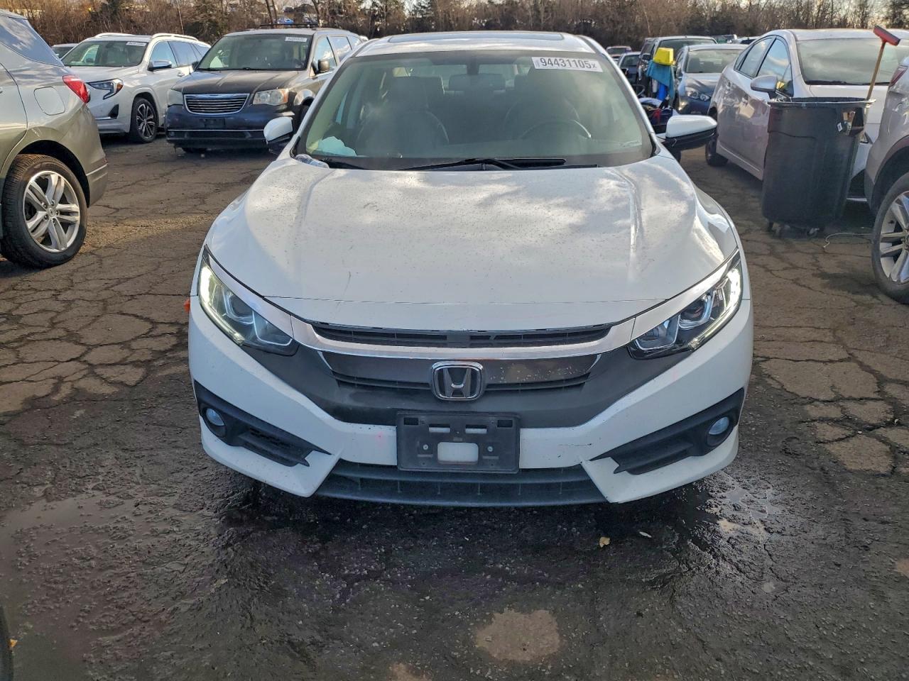 Lot #3305301352 2017 HONDA CIVIC EXL