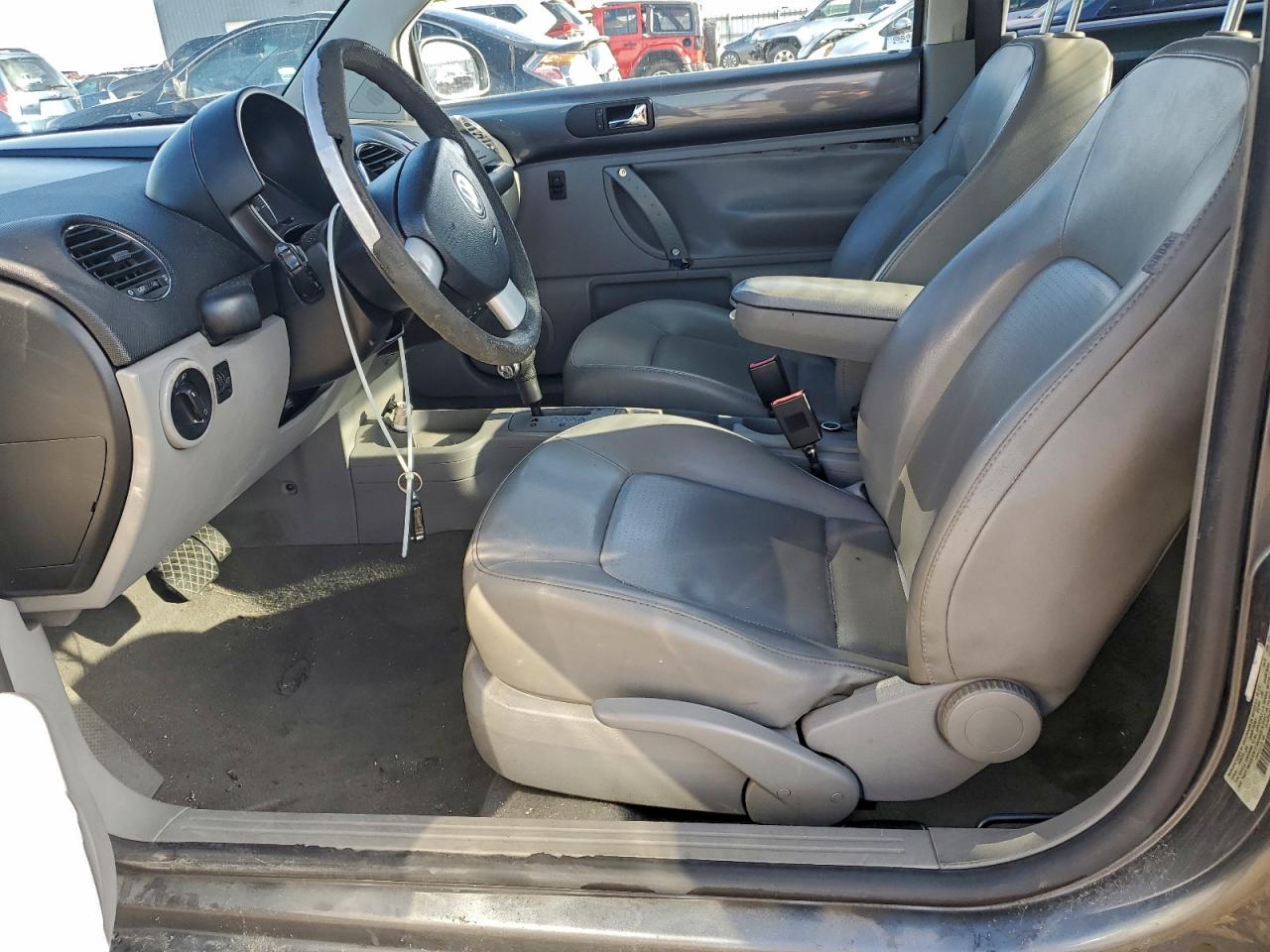 Lot #3302003166 2007 VOLKSWAGEN NEW BEETLE