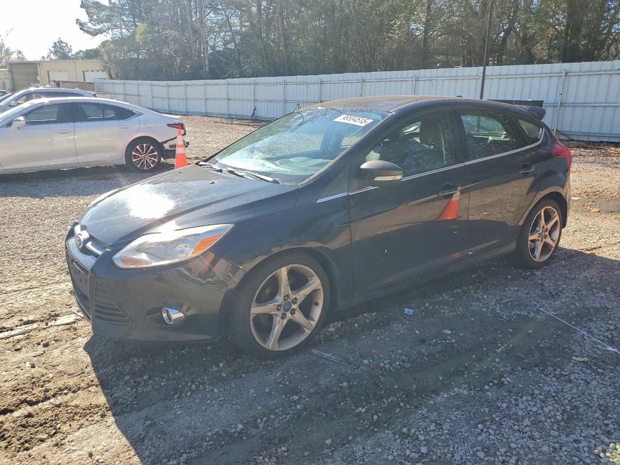 FORD FOCUS TITANIUM