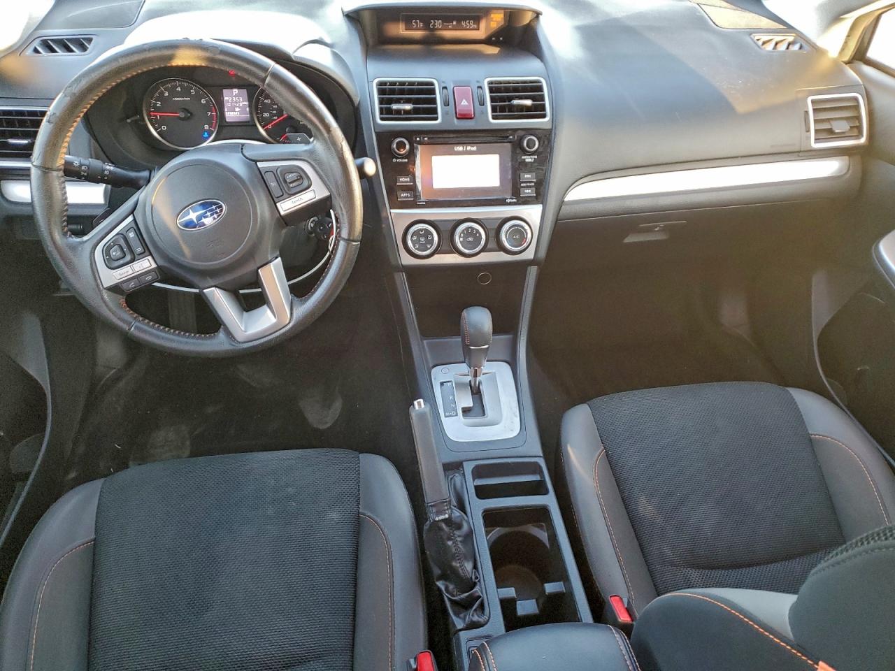 SUBARU CROSSTREK PREMIUM