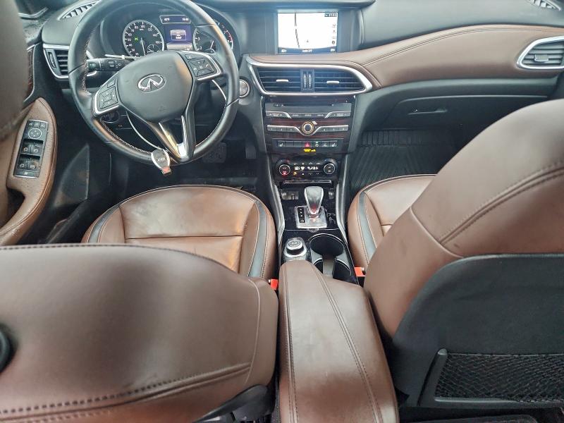 2019 INFINITI QX30 LUXE #3319006340