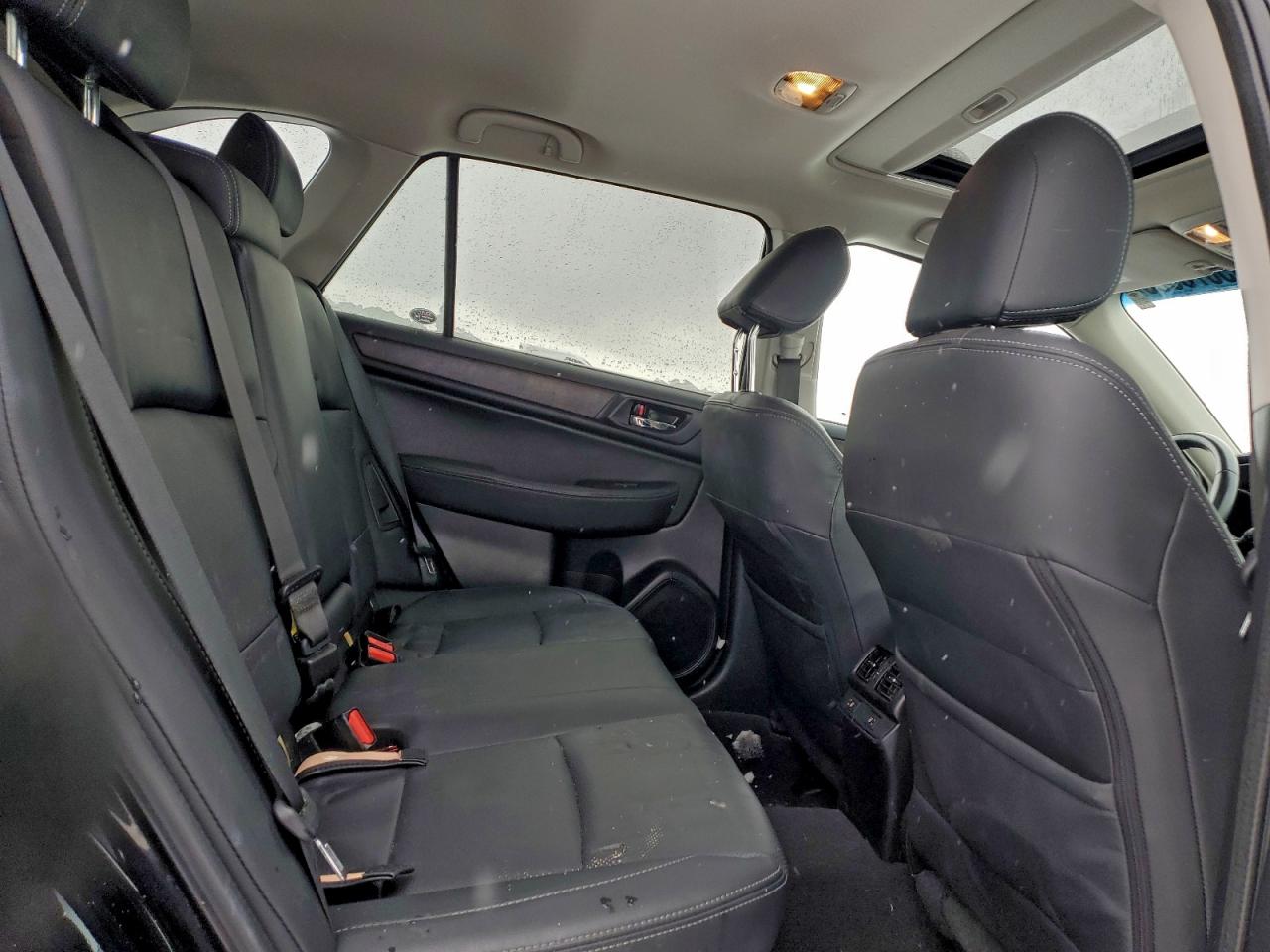 SUBARU OUTBACK 3.6R LIMITED