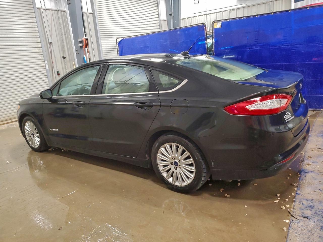 FORD FUSION SE HYBRID