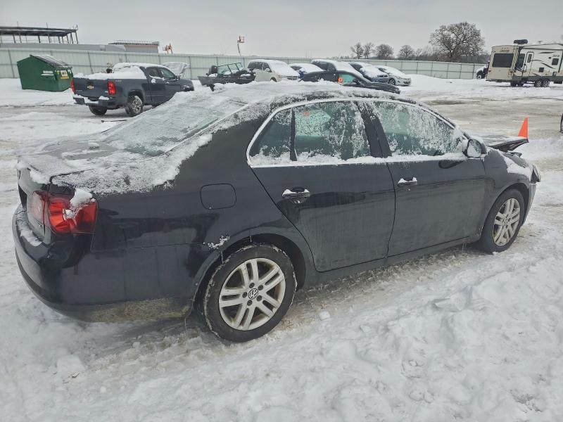 2010 VOLKSWAGEN JETTA TDI #3304783957