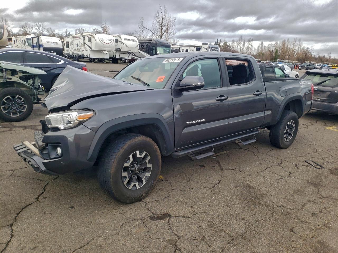 TOYOTA TACOMA DOUBLE CAB