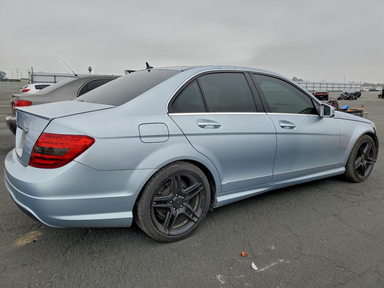 MERCEDES-BENZ C-CLASS 250