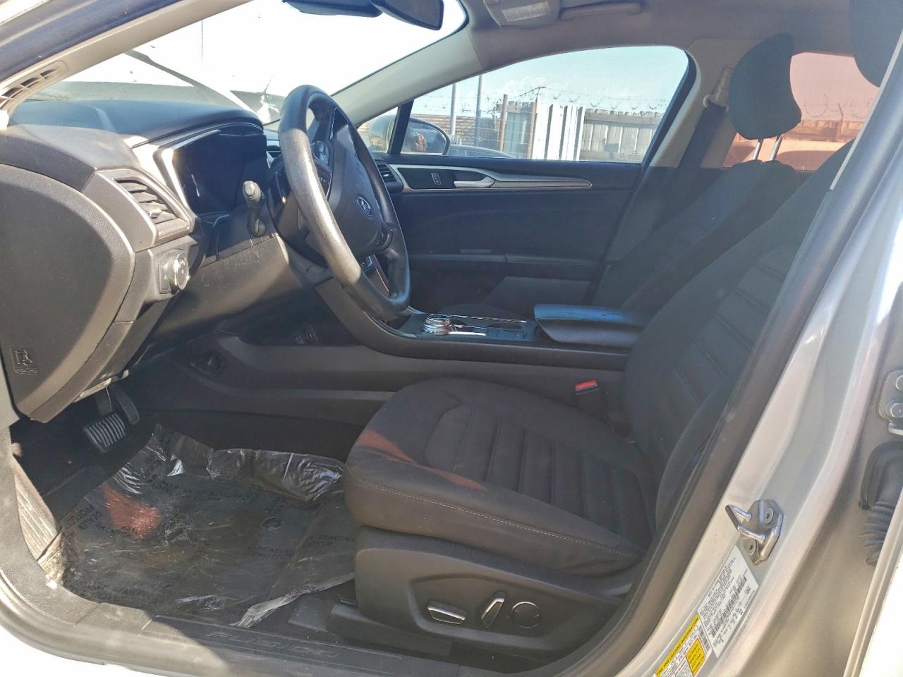 Lot #3319185734 2019 FORD FUSION SE