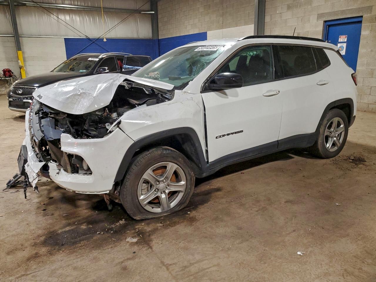 JEEP COMPASS LATITUDE
