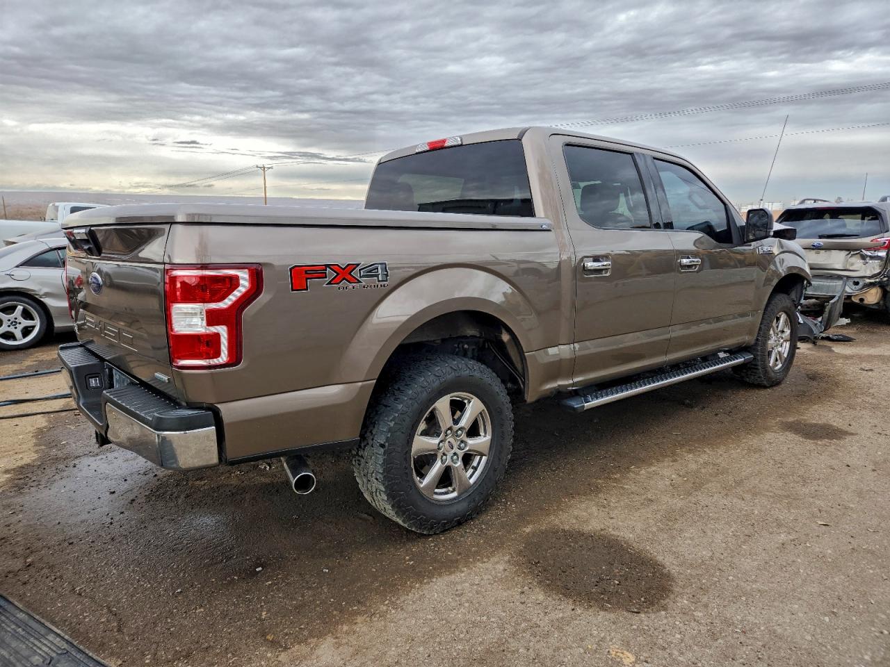 FORD F-150 SUPERCREW