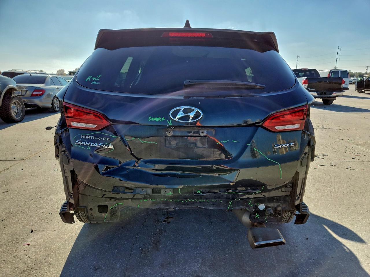 Lot #3311667296 2017 HYUNDAI SANTA FE S