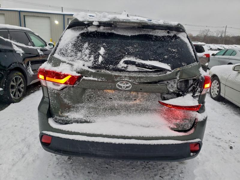 2017 TOYOTA HIGHLANDER #3303902685