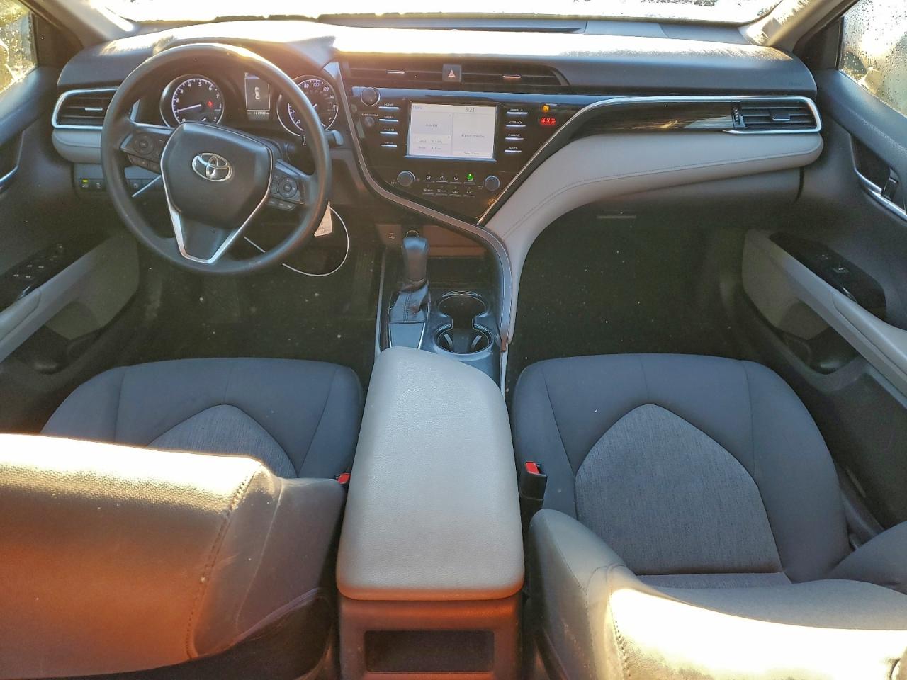 TOYOTA CAMRY L