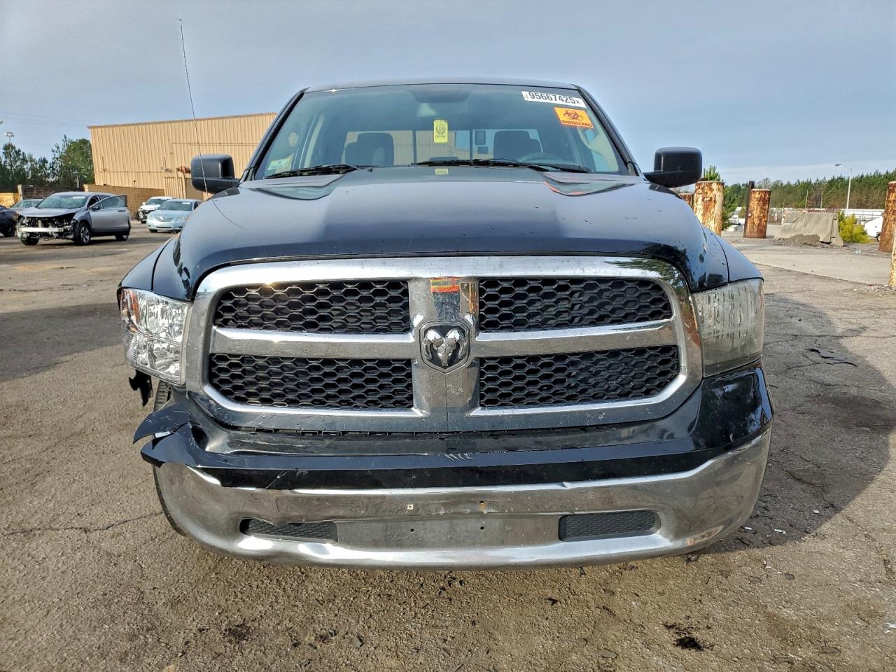 RAM 1500 SLT