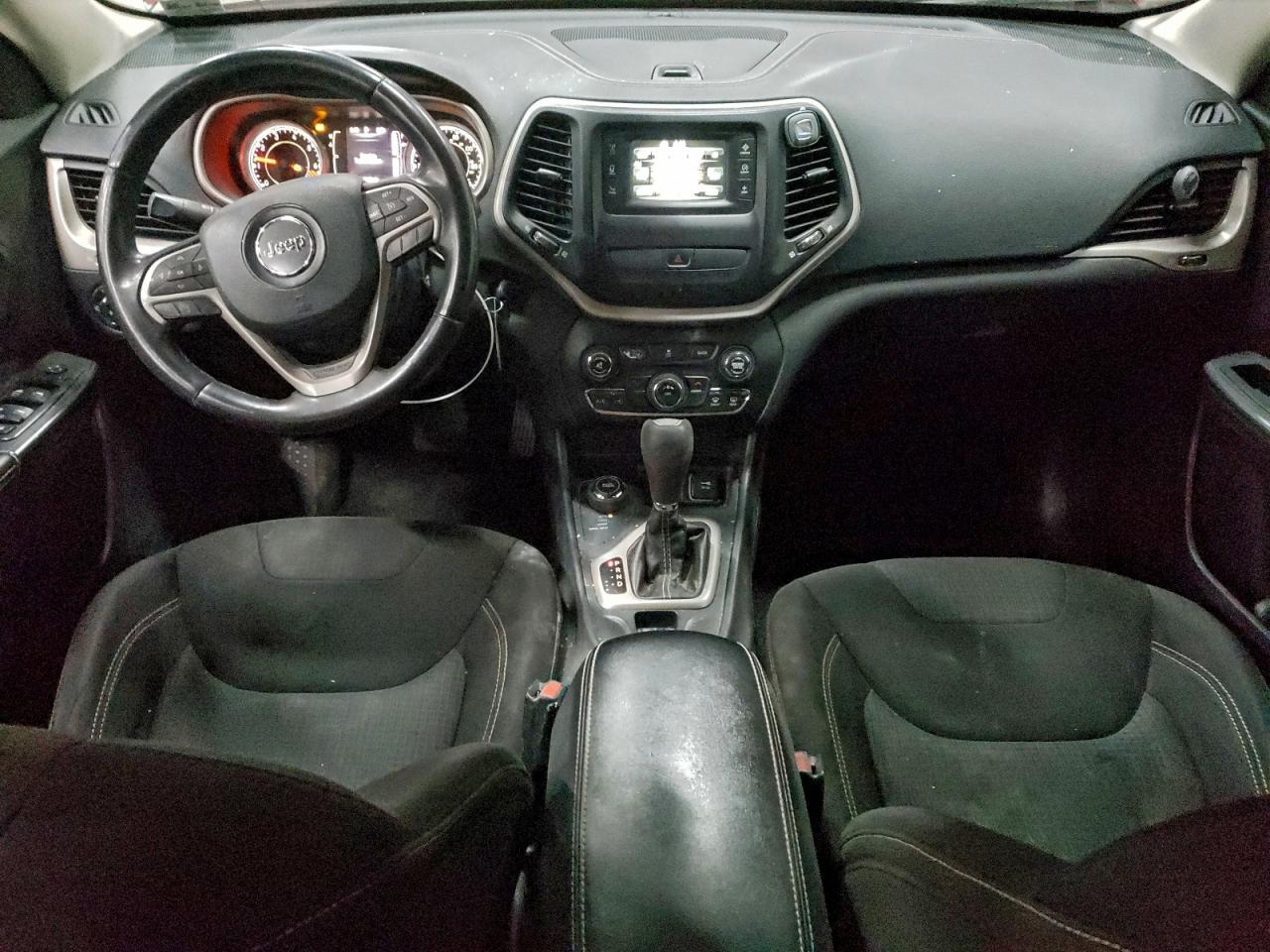 JEEP GRAND CHEROKEE LATITUDE