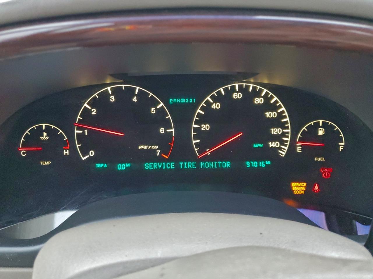 Lot #3304104503 2002 CADILLAC DEVILLE DH