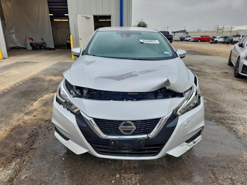 2020 NISSAN VERSA SV #3315758359
