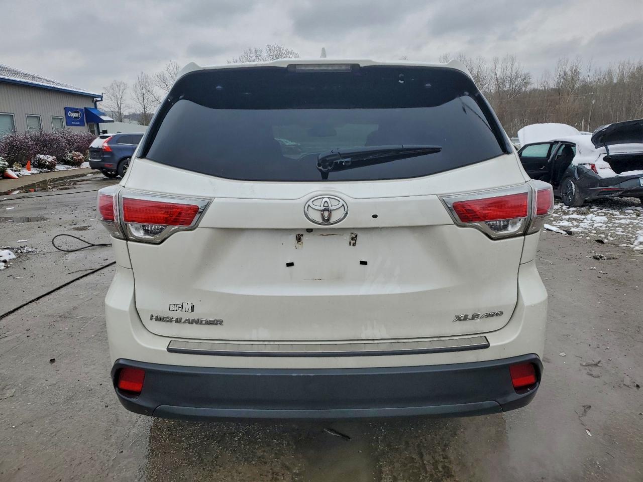 TOYOTA HIGHLANDER XLE