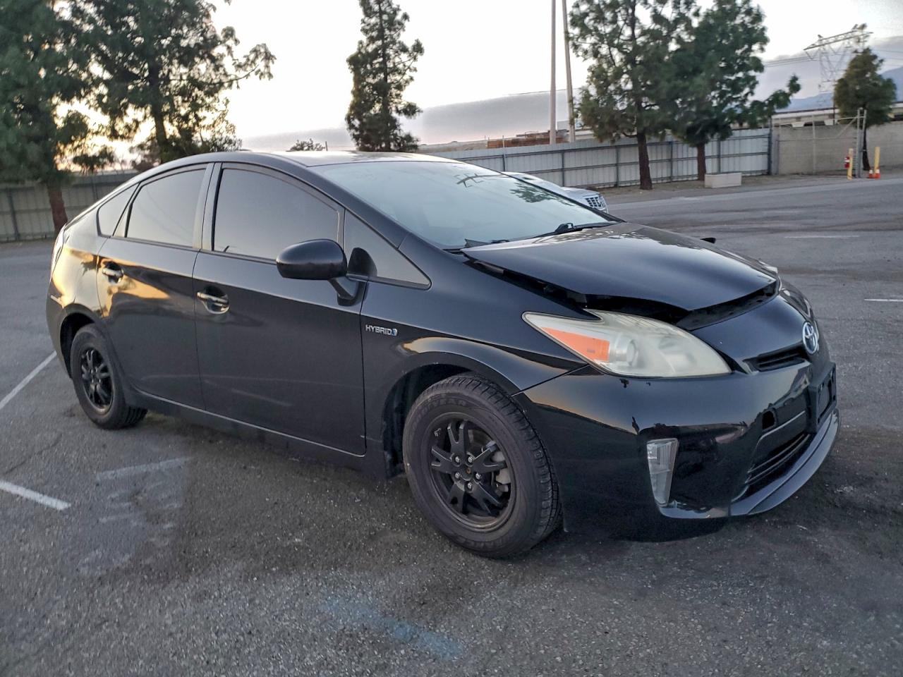 TOYOTA PRIUS
