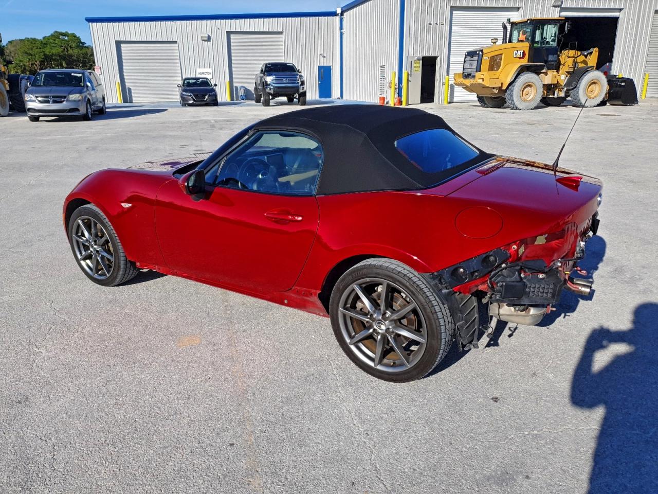 MAZDA MX-5 GRAND TOURING