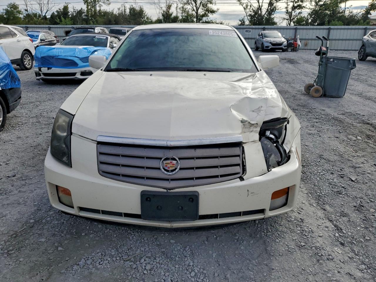 Lot #3302799997 2005 CADILLAC CTS HI FEA