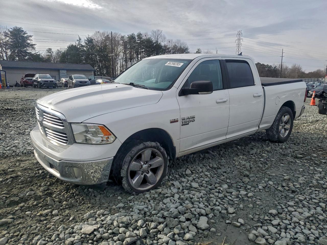 RAM 1500 SLT