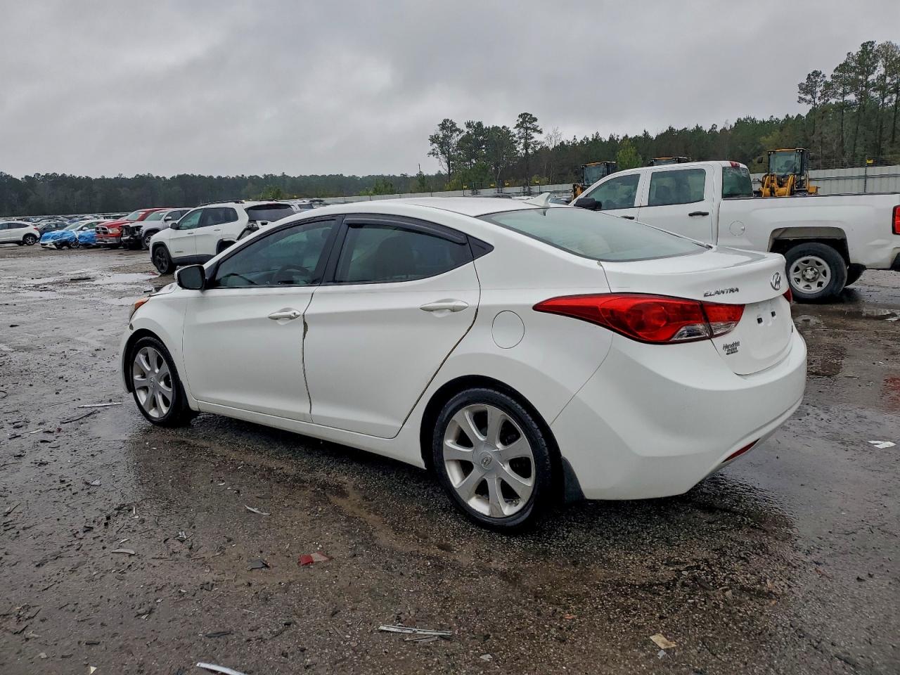 HYUNDAI ELANTRA GLS