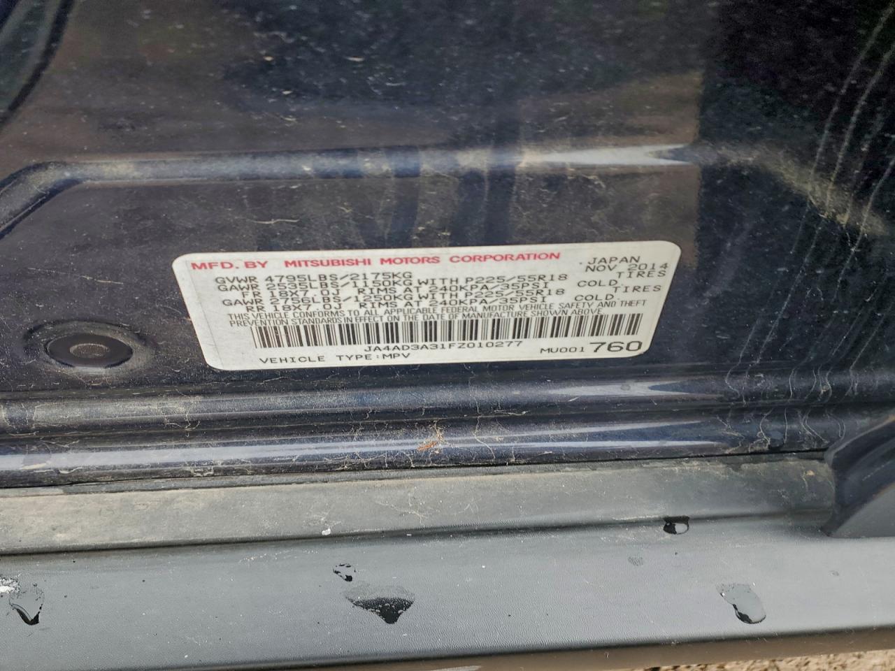 MITSUBISHI OUTLANDER SE