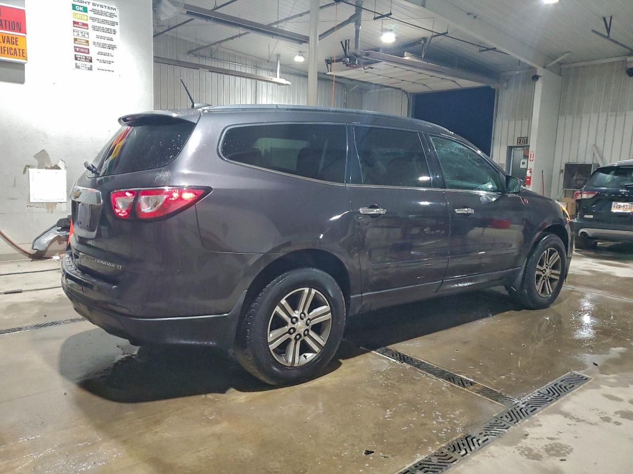 CHEVROLET TRAVERSE LT