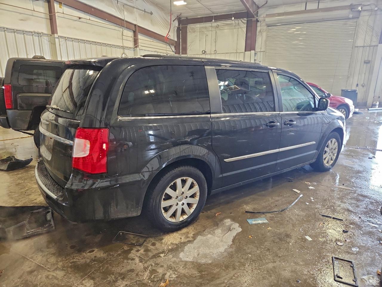 CHRYSLER TOWN & COUNTRY TOURING