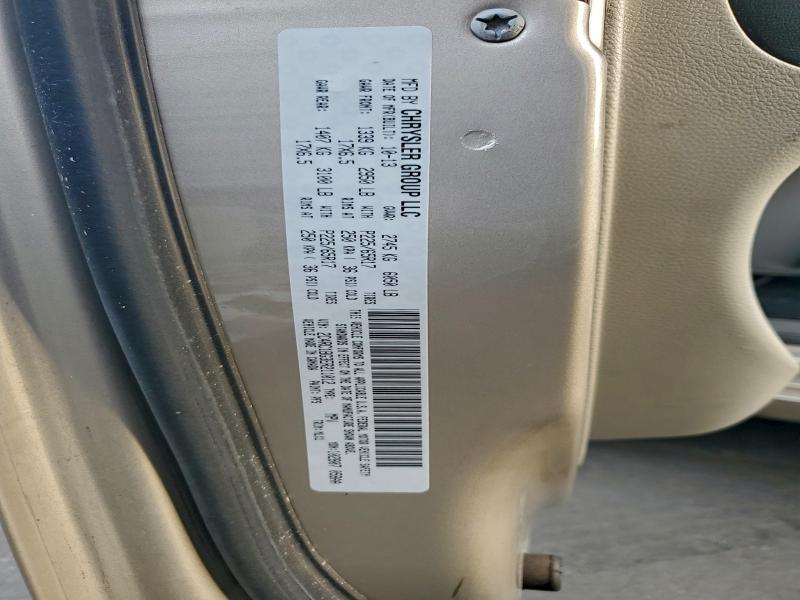 2014 CHRYSLER TOWN & COU #3305443183