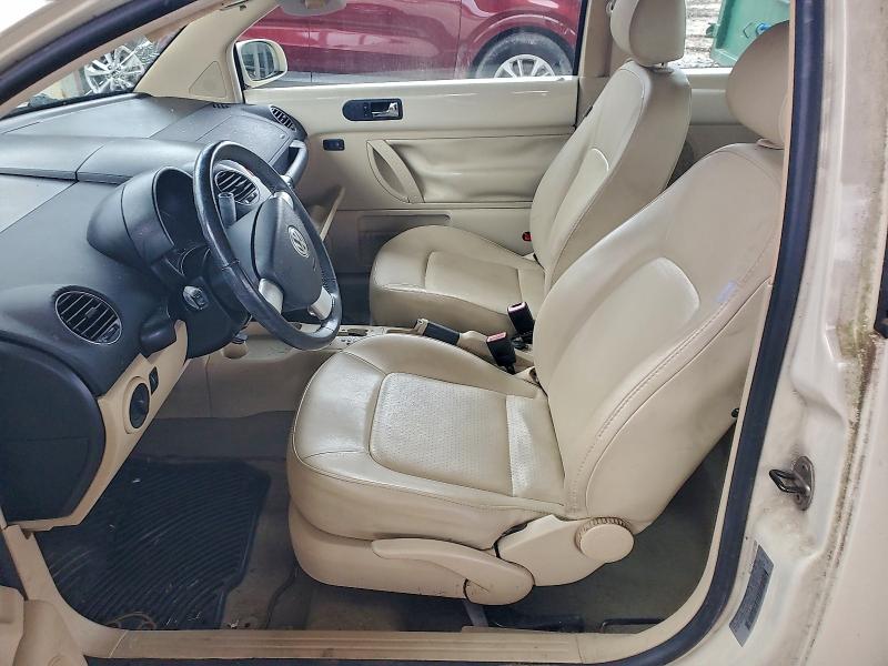 2009 VOLKSWAGEN NEW BEETLE #3311703227