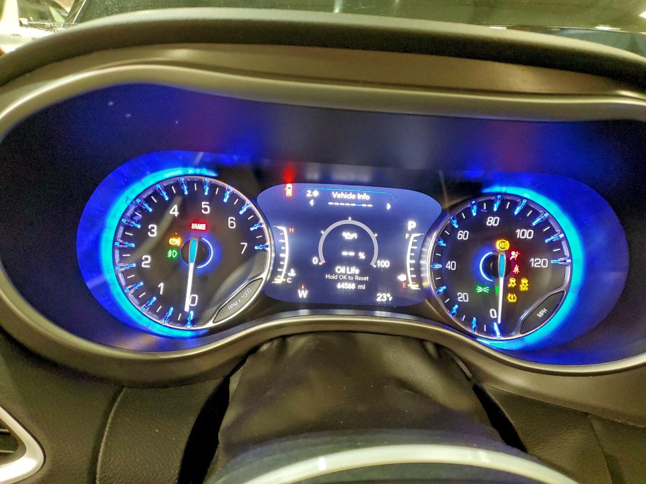 Lot #3310441337 2024 CHRYSLER PACIFICA T