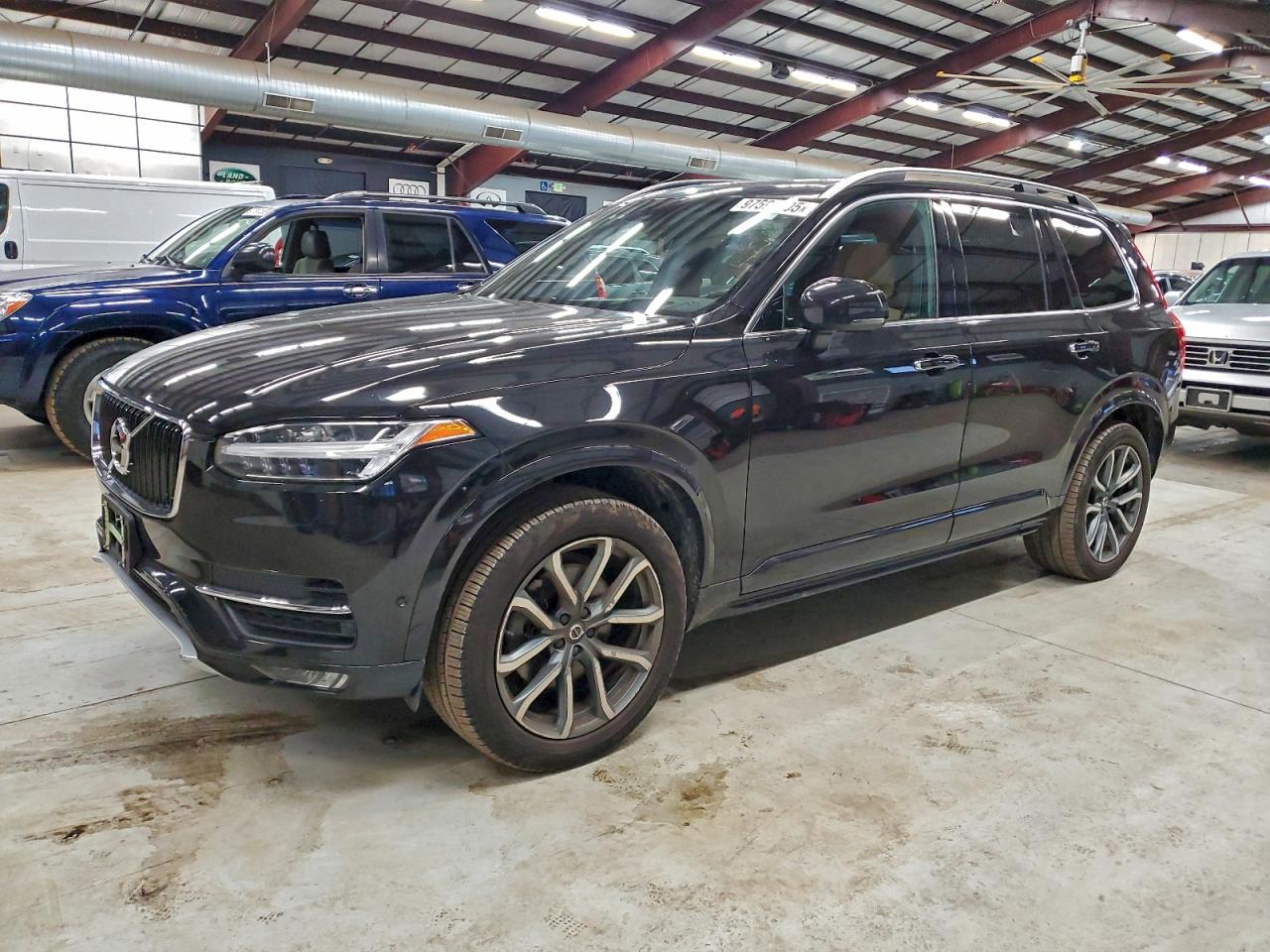Lot #3319161540 2019 VOLVO XC90 T6 MO