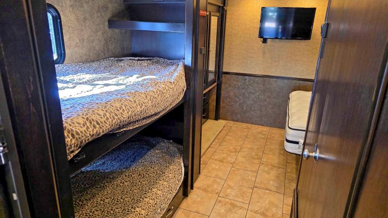 2014 FORD F53 #3310559044