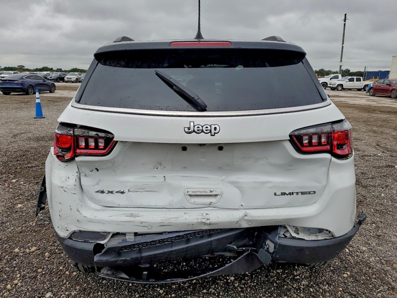 Lot #3318960952 2025 JEEP COMPASS LI