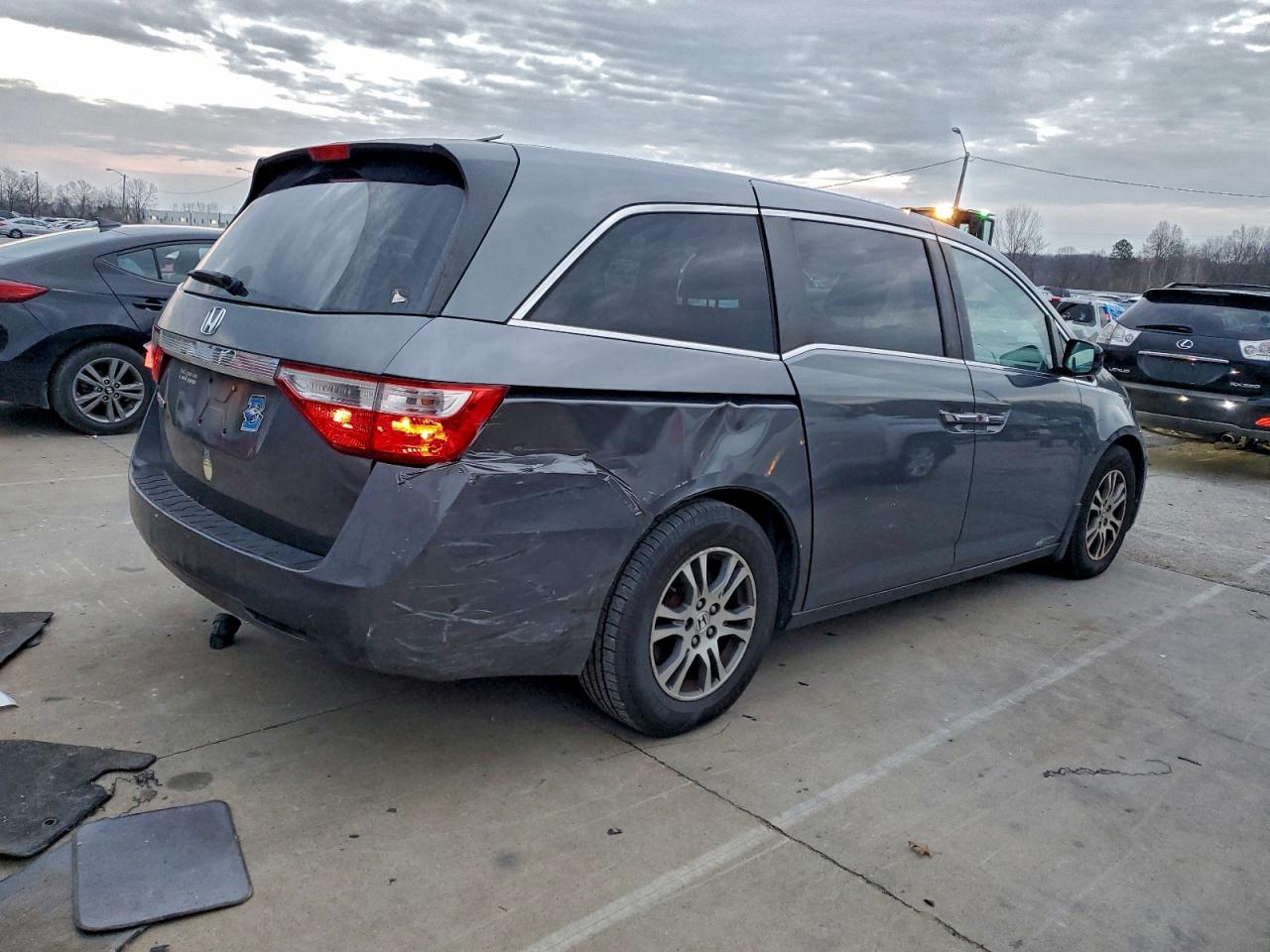 Lot #3302873918 2012 HONDA ODYSSEY EX