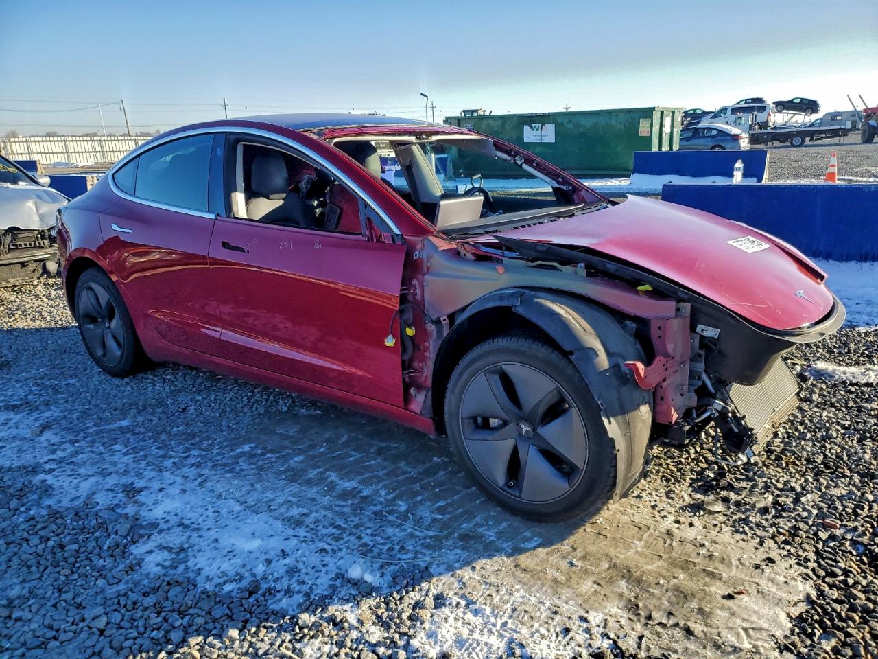 TESLA MODEL 3