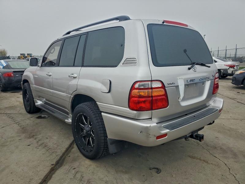 2002 TOYOTA LAND CRUIS #3318027397