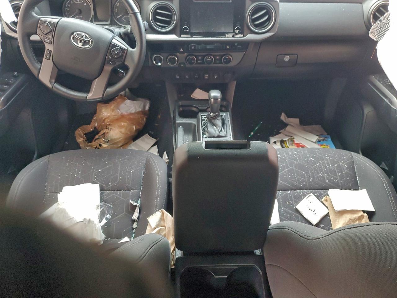 TOYOTA TACOMA DOUBLE CAB