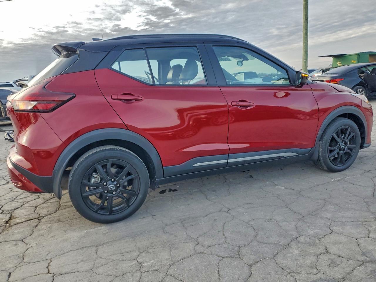 Lot #3309536594 2023 NISSAN KICKS SR