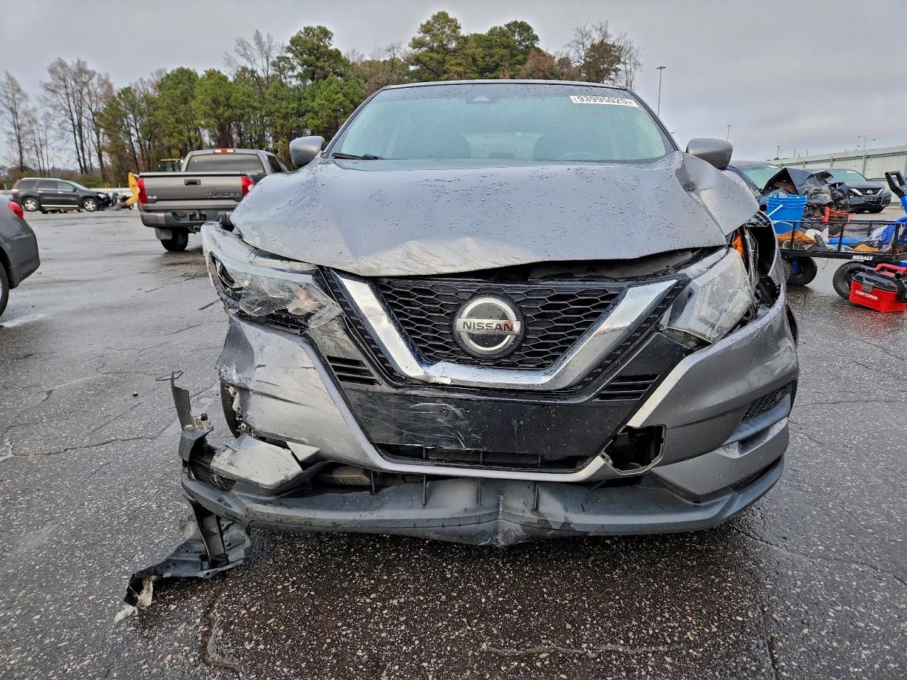 NISSAN ROGUE SPORT S