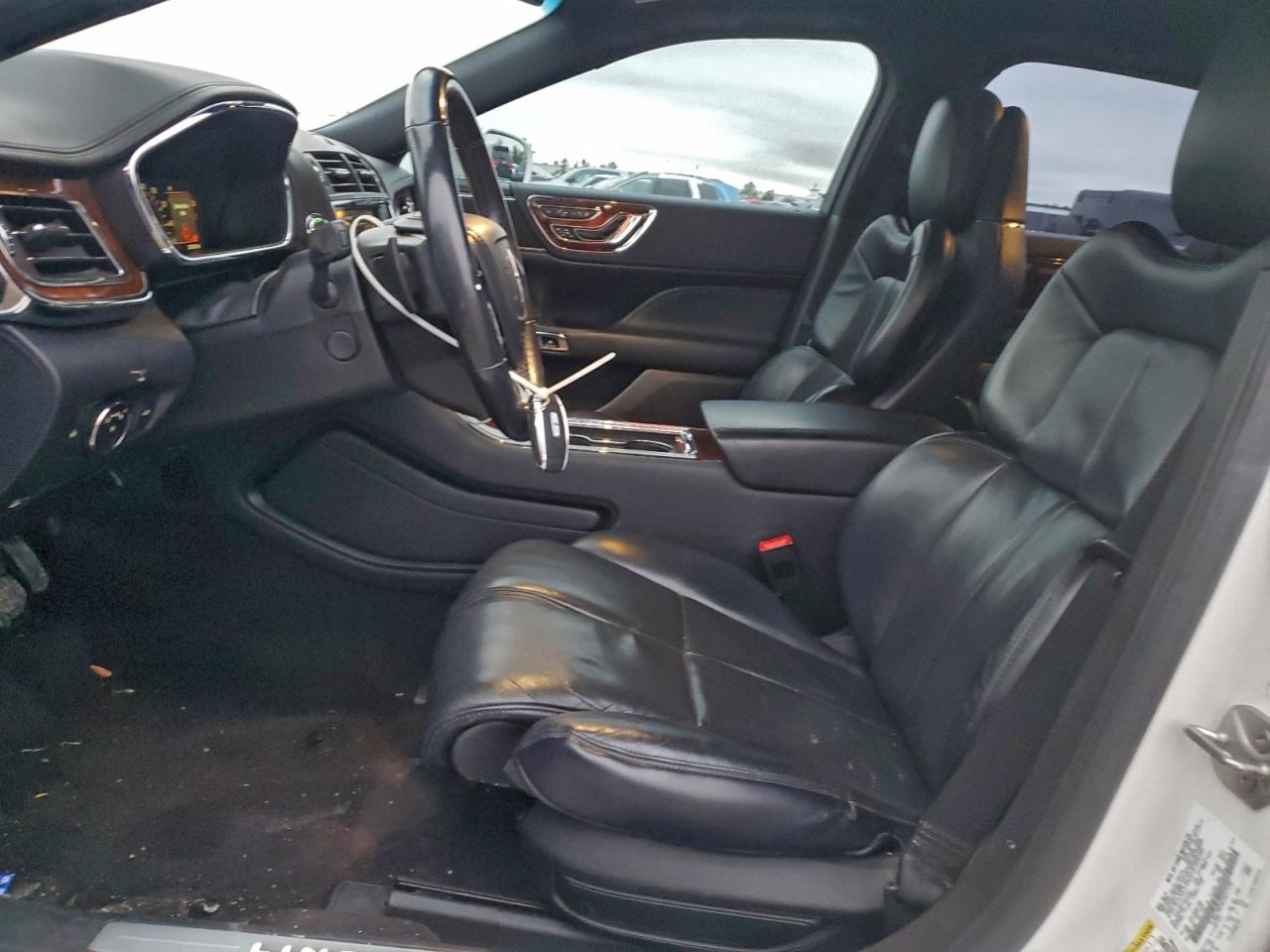 LINCOLN CONTINENTAL RESERVE