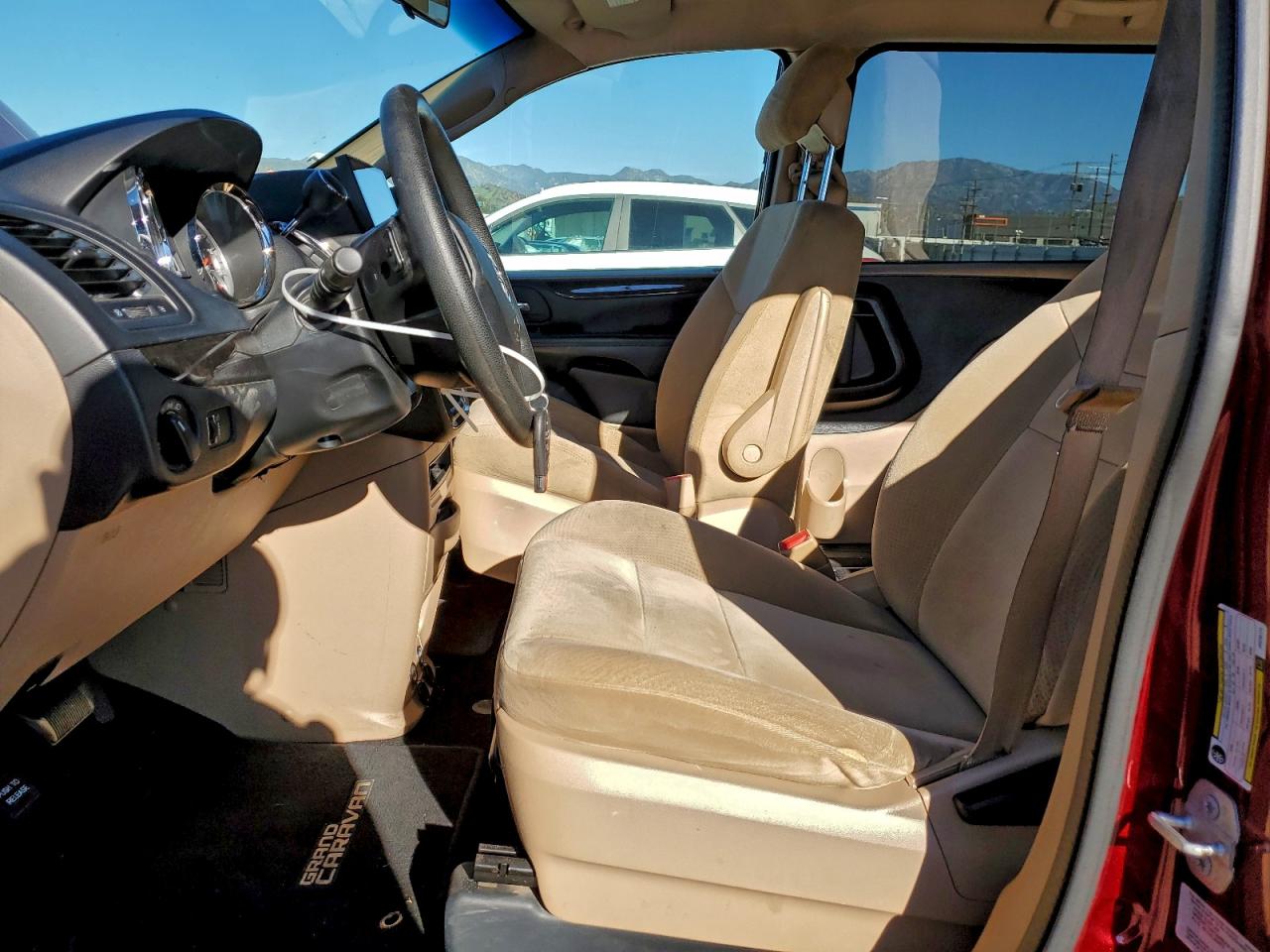 DODGE GRAND CARAVAN SE