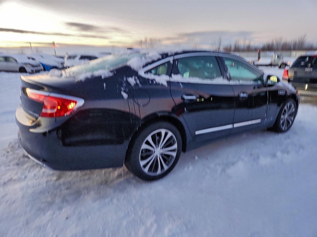 BUICK LACROSSE PREFERRED