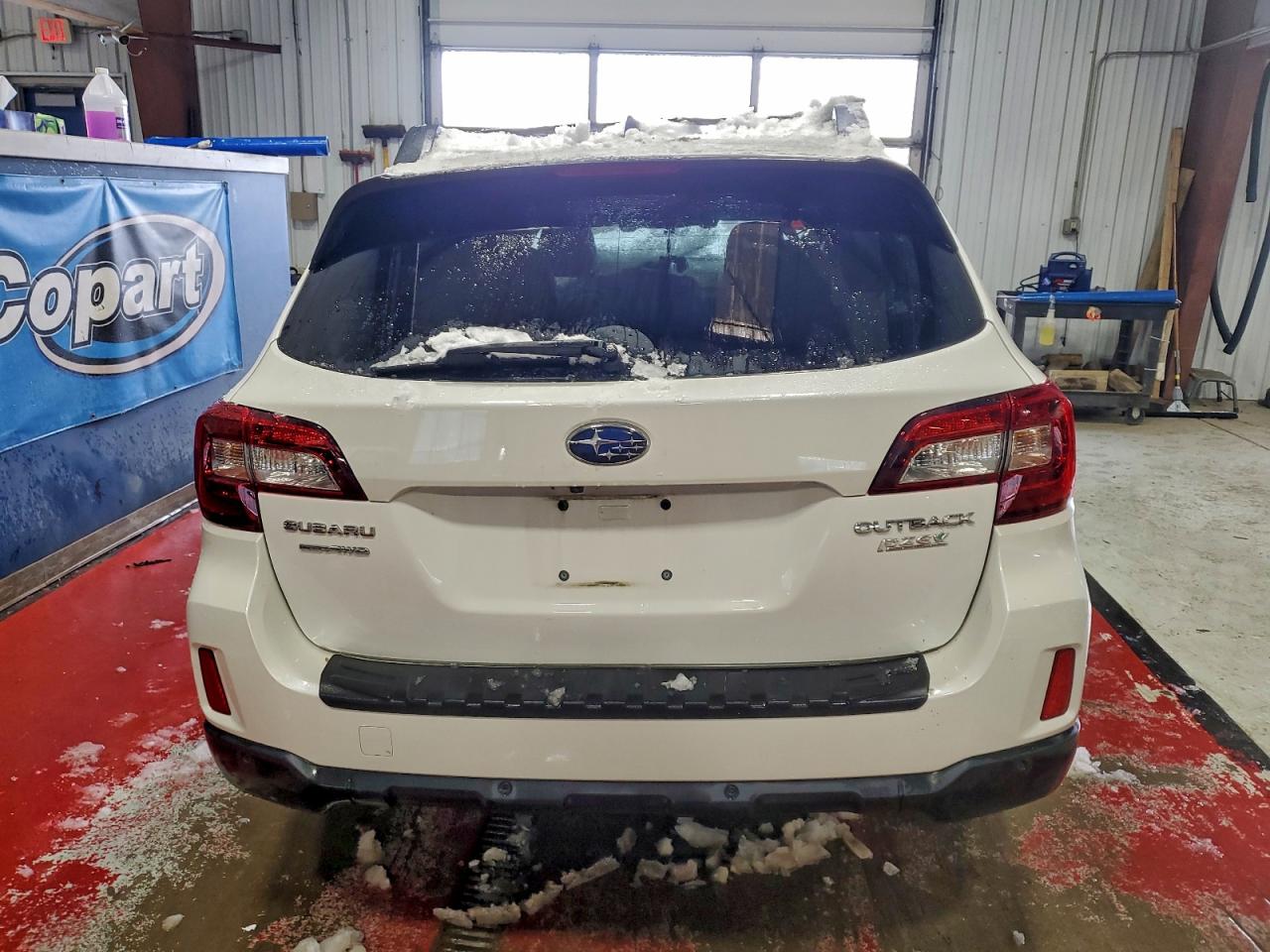 Lot #3317824246 2017 SUBARU OUTBACK 2.