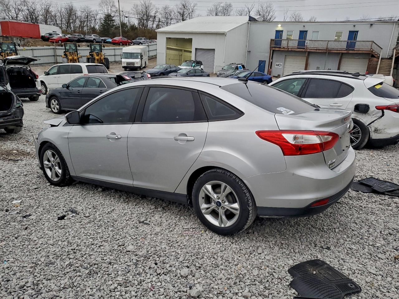 FORD FOCUS SE