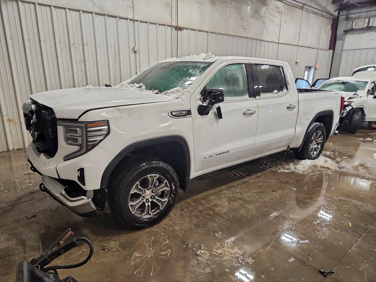 GMC SIERRA K1500 SLT