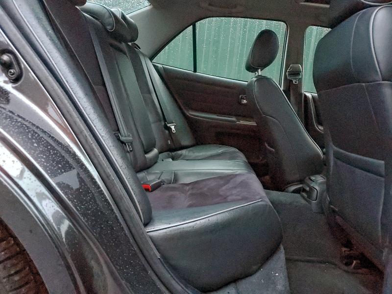 2002 LEXUS IS 300 #3308559559