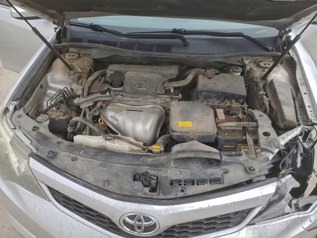 TOYOTA CAMRY L